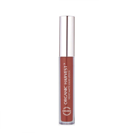 Organic Harvest Velvet Matte Liquid Lipstick in use, demonstrating the transfer-proof formula of this organic liquid lipstick.