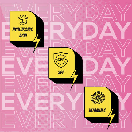 RENEE Everyday Compact Powder - high coverage face powder combines a matte finish with ultralight texture for a seamless and smooth application, enriched with skincare ingredients.