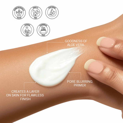 Flicka Silk Touch Milk-Cream Moisturizer and Primer – texture