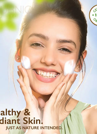 Organic Harvest Brightening Foaming Face Wash for All Skin