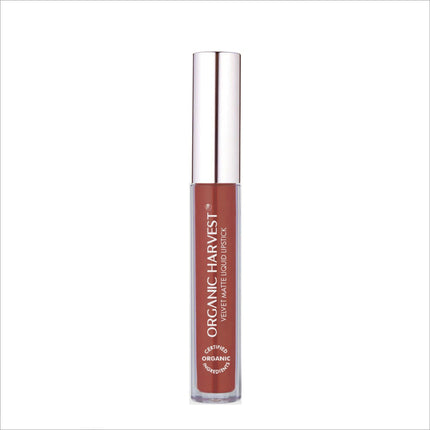 Organic Harvest Velvet Matte Liquid Lipstick in use, demonstrating the transfer-proof formula of this organic liquid lipstick.