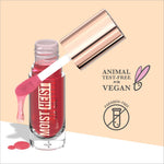 Application of Swiss Beauty Moist Heist Colour Changing Lip Oil highlighting the glossy finish and hydration benefits.