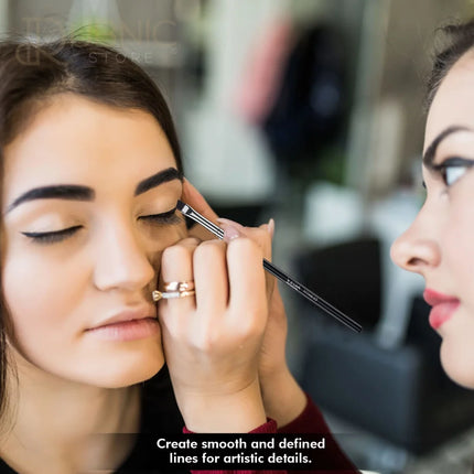 Vega Professional Liquid Liner Applicator VPPMB-23 - Makeup